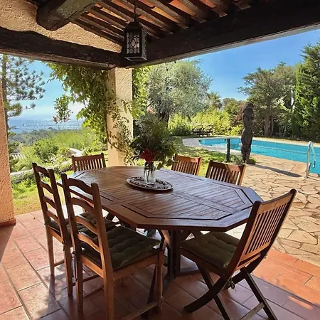 With Sea View And Swimming Pool In St-aygulf Ferienhaus *